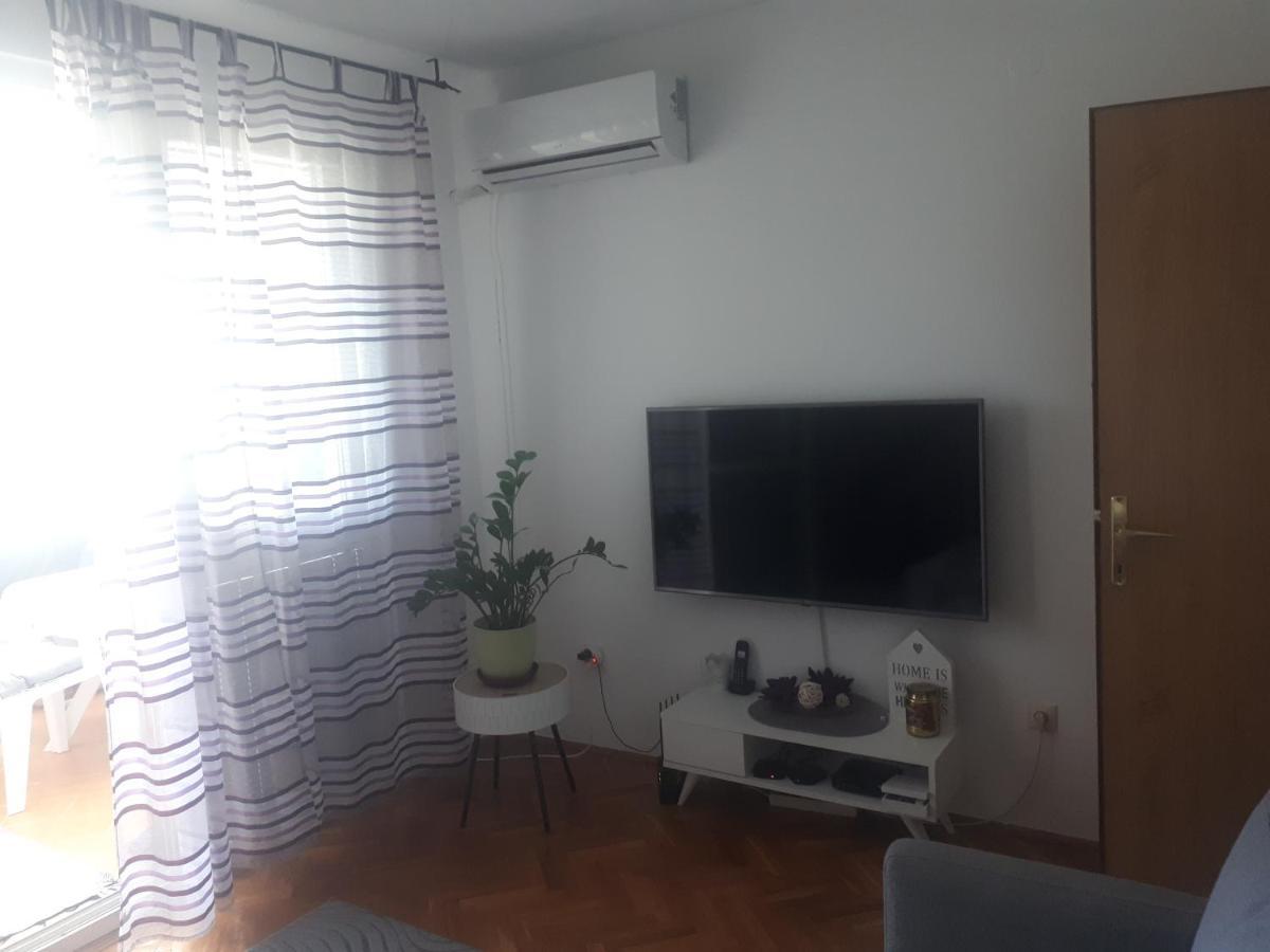 Apartment Tijana Sutomore Luaran gambar